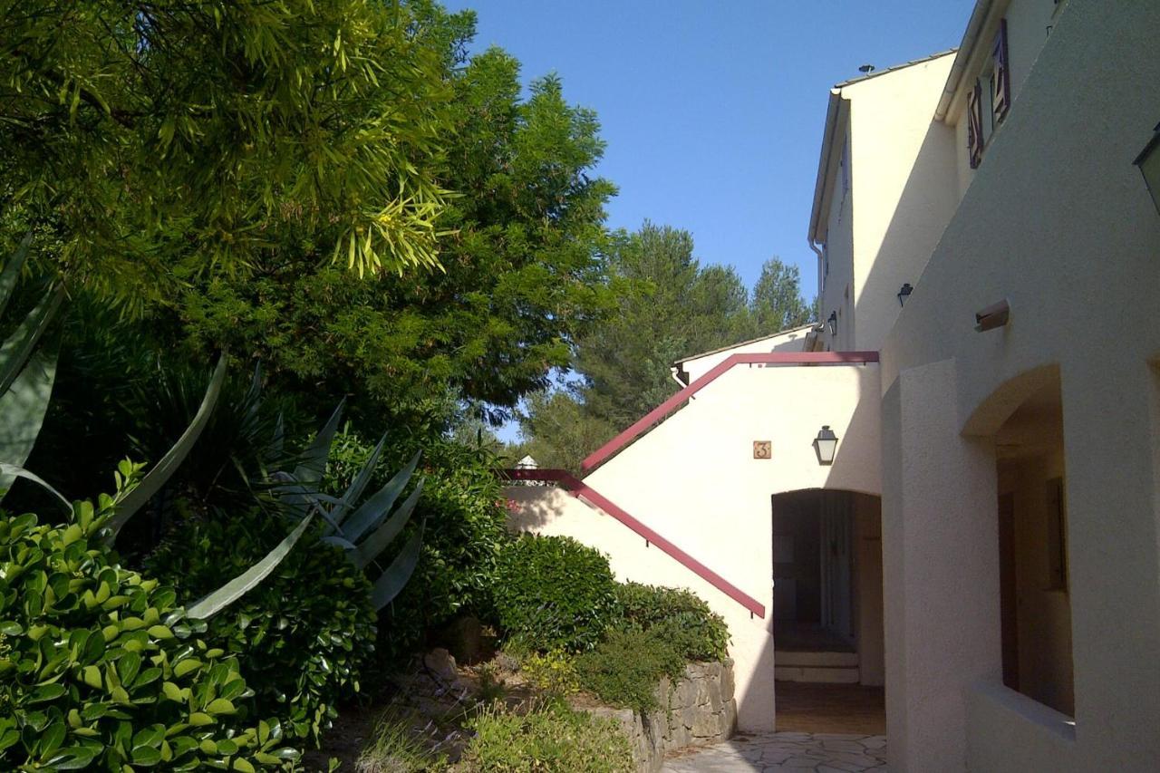 Superb Apartment With Balcony Near The Beach Saint-Raphael  Exterior photo