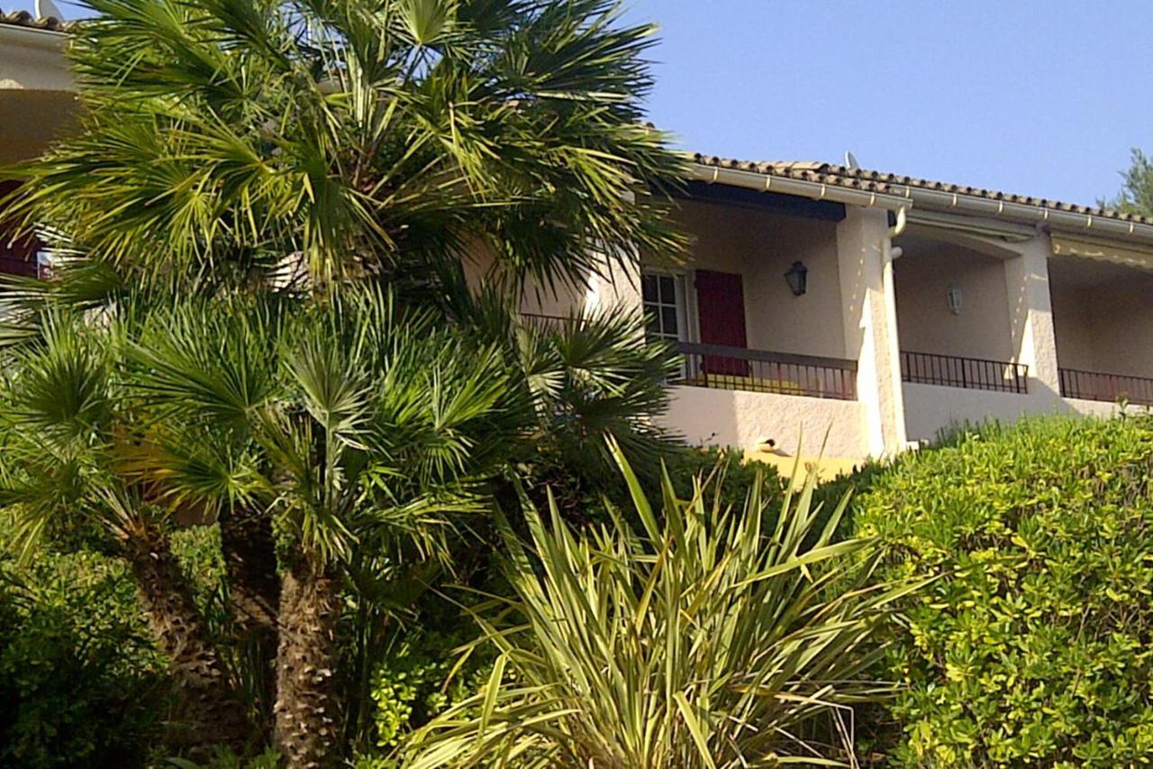 Superb Apartment With Balcony Near The Beach Saint-Raphael  Exterior photo